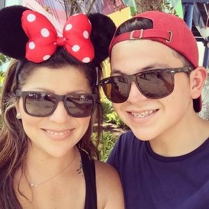 Meet your Posher, Lily